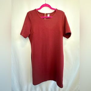 Old Navy Burgundy Ribbed Short Sleeve Shift Dress- Size Medium